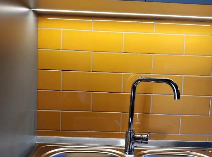 Helga's Sunset Apartment Tirana