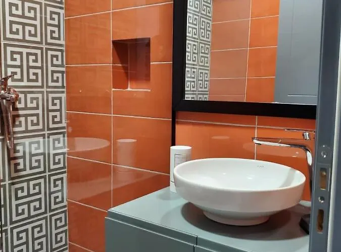 Helga's Sunset Apartment *